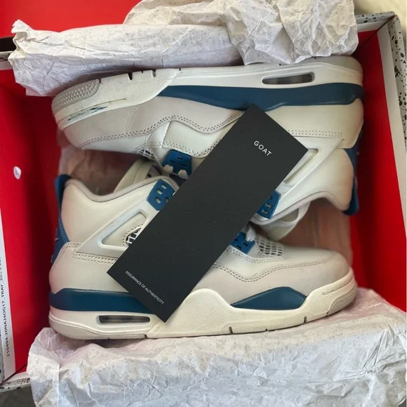 Air Jordan 4 Retro Military Blue5.5Y
